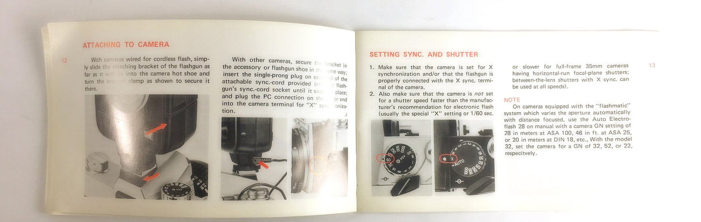 1975 Minolta Masters Auto Electroflash 28 32 owner's camera manual brochure Vintage instruction booklet. Photographer collectible