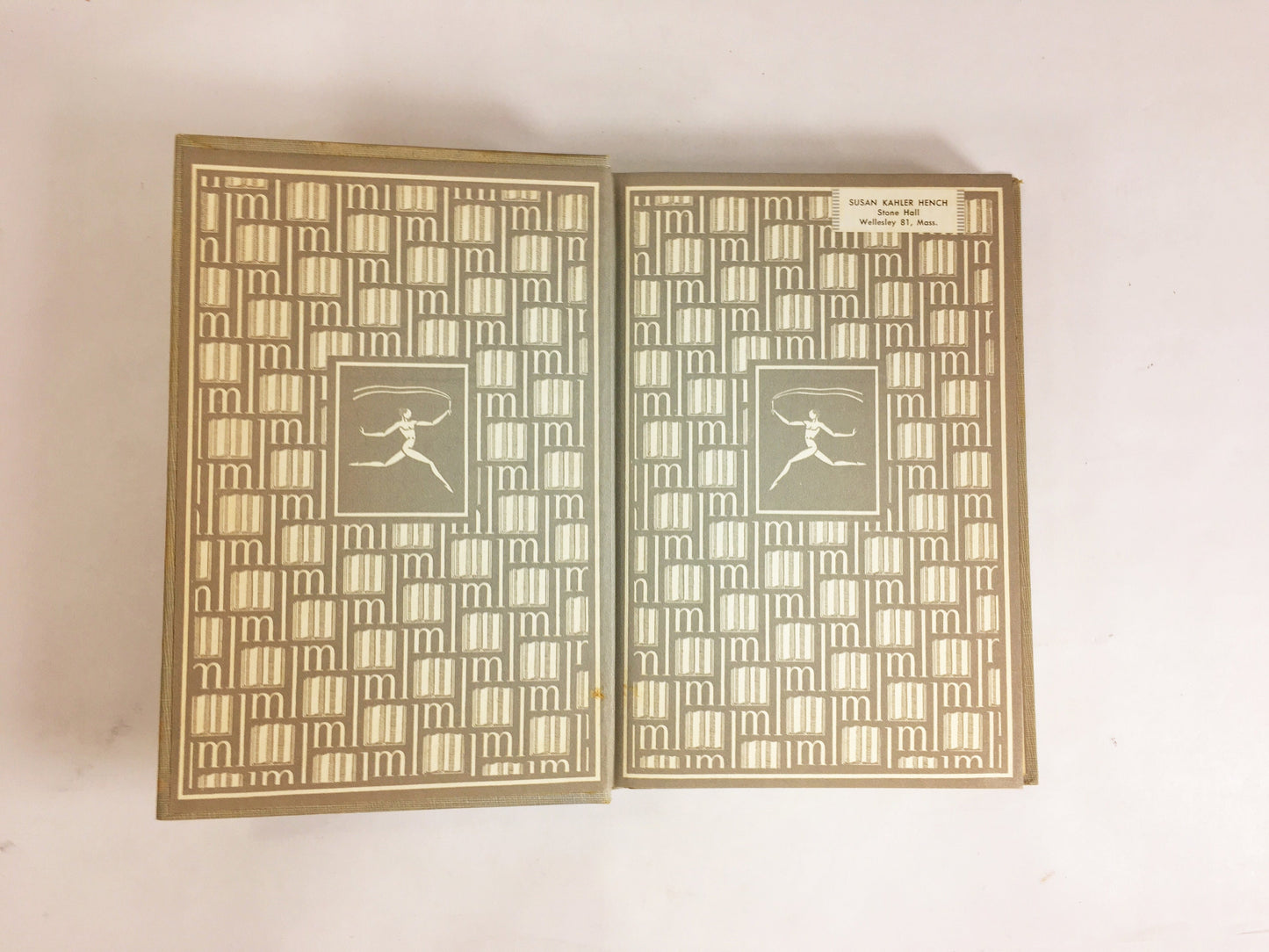 Victory by Joseph Conrad circa 1921. Psychological novel about a man who learned not to hope or love. Gray cloth covered Modern Library Book