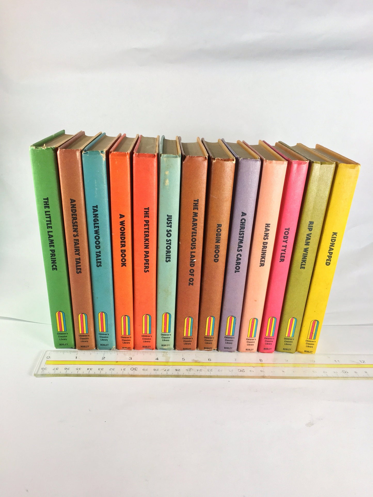Christmas Carol 1979 Children's Classics Library vintage books elementary middle school Oz, Fairy Tales Little Lame Prince Just So Stories