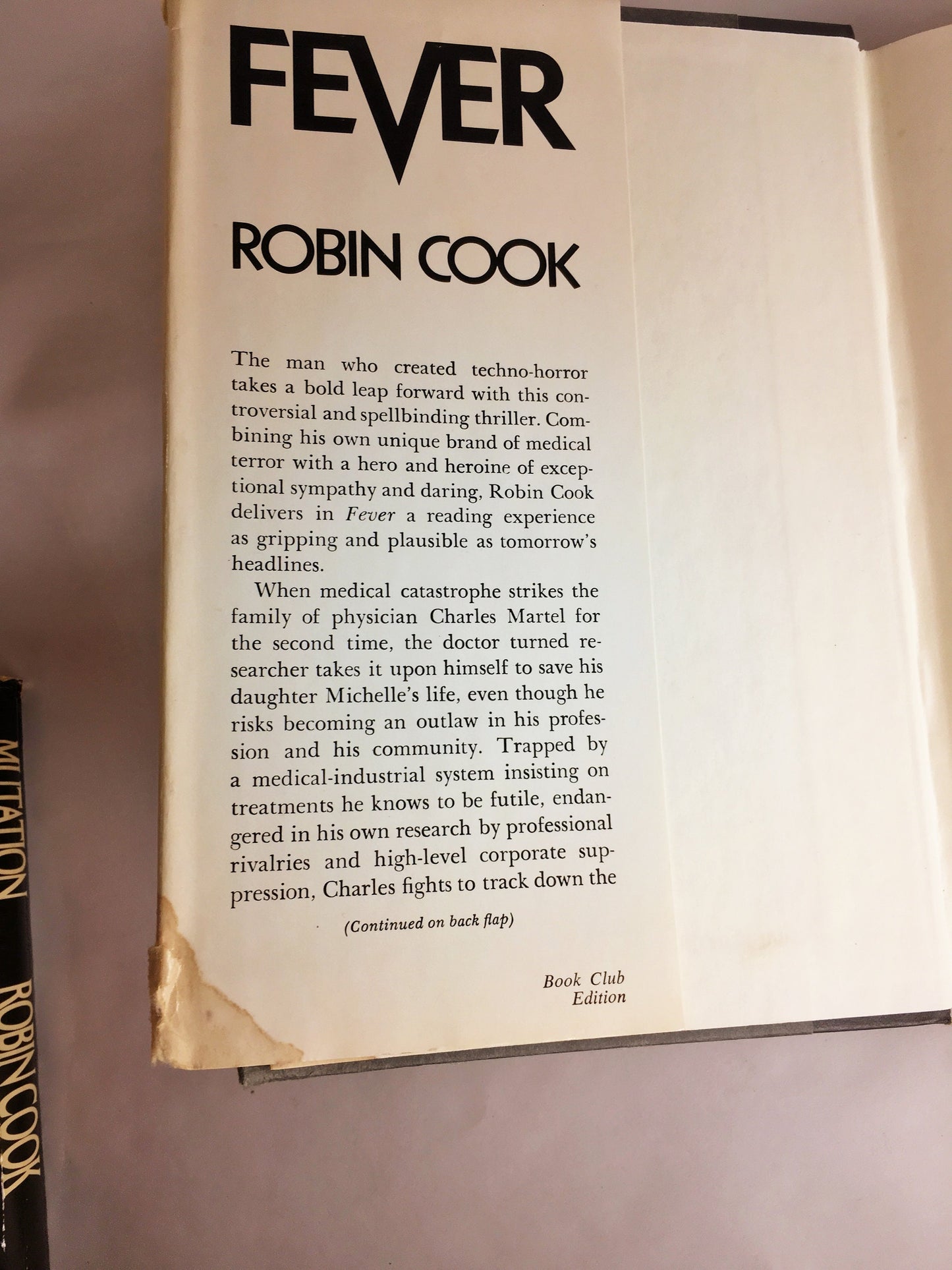 1980s Robin Cook best selling novel set Fever, Brain, Vital Signs, Mortal Fear, Mutation. Vintage medical mystery thriller book lot. Gift