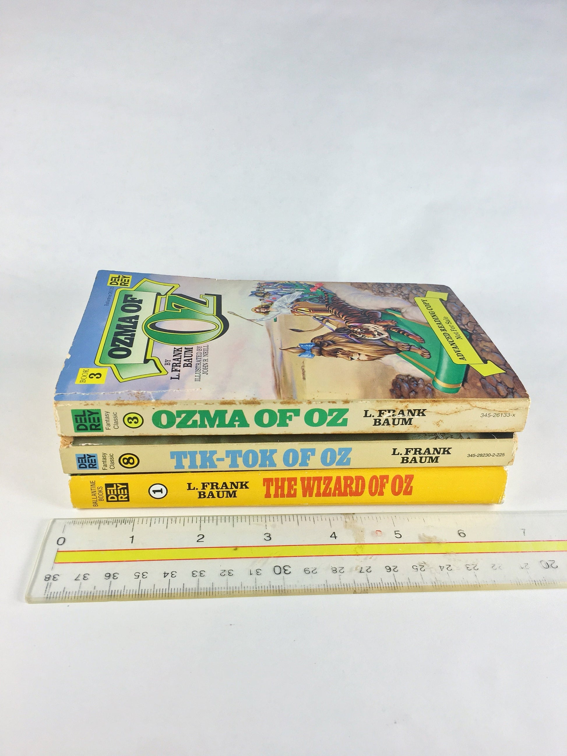 1979 Wizard of Oz vintage paperback book by L Frank Baum Tik-Tok Ozma and Wizard of Oz circa 1979. Teen tween home school reading