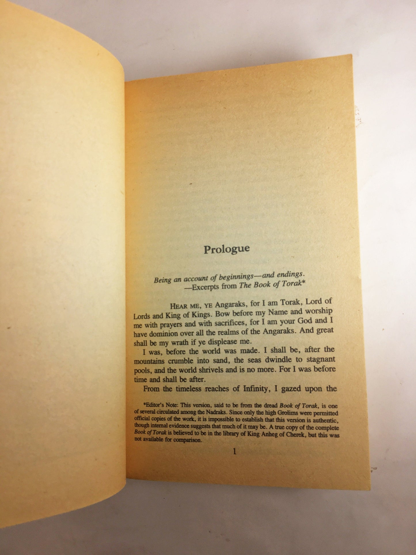 David Eddings Enchanters' End Game. Book five of the Belgariad. Vintage paperback book circa 1989. Scifi fantasy gift.