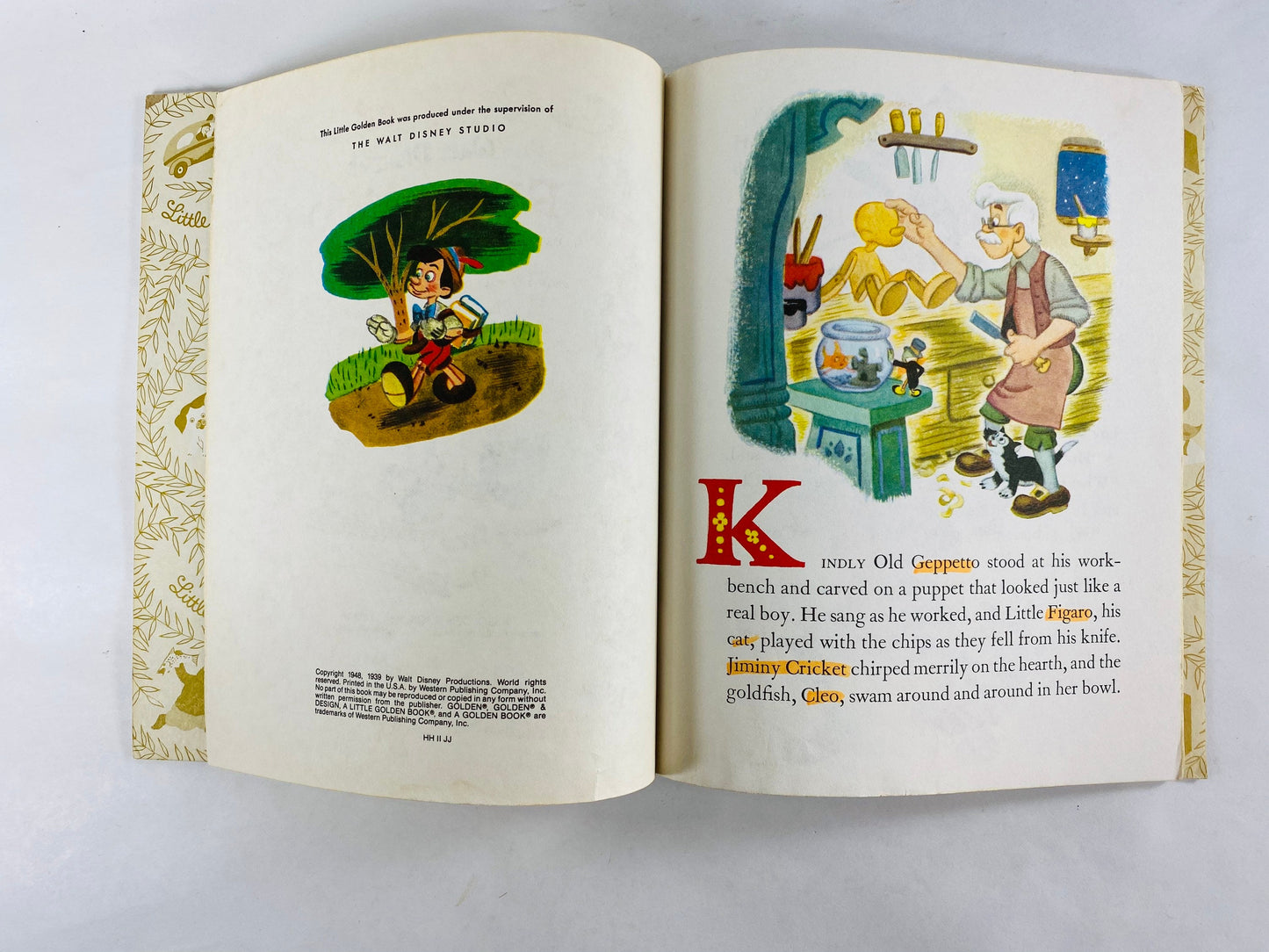 1980 Pinocchio Little Golden Book Walt Disney illustrations children’s stocking stuffer at home reading. Bedtime stories