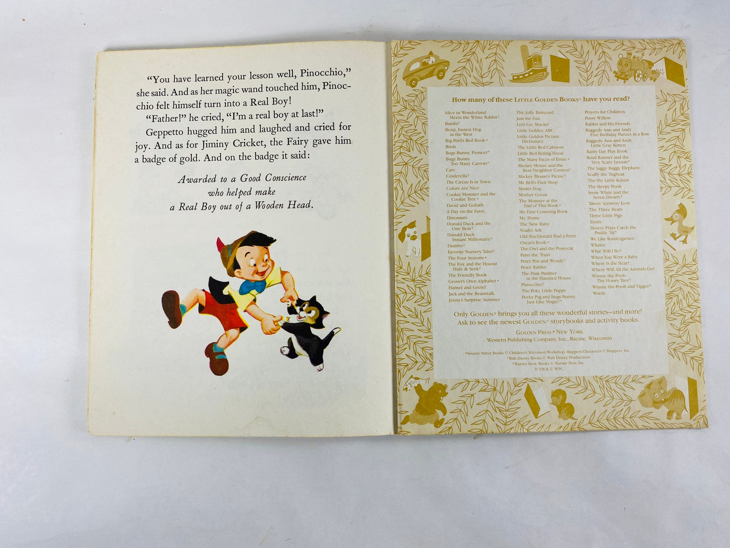 1980 Pinocchio Little Golden Book Walt Disney illustrations children’s stocking stuffer at home reading. Bedtime stories