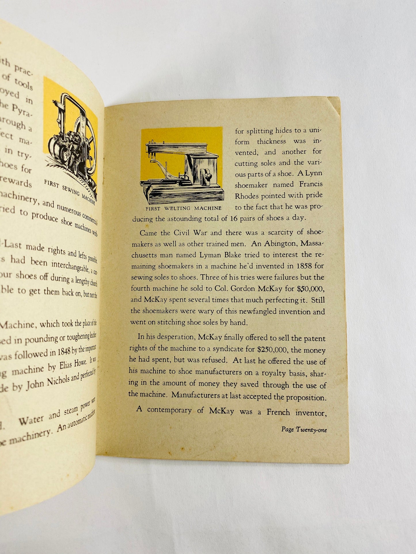Shoes Thru the Ages Poll-Parrot and Farrar's Store vintage pamphlet circa 1950s-1960s. Fashion & history in the evolution of footwear