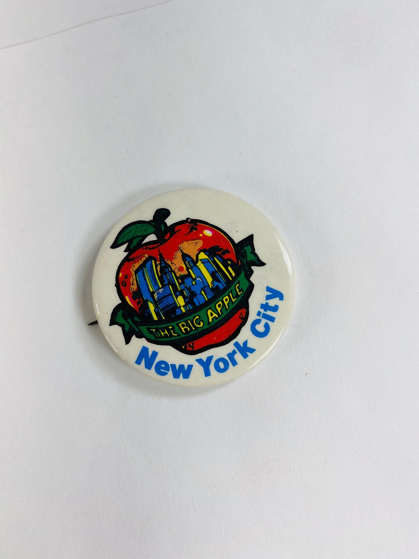 Vintage pinback button New York NYC, Texas Marshal, Alfred Smith Presidential Election, FDR, Nixon World's Fair, Mostly Mozart memorabilia