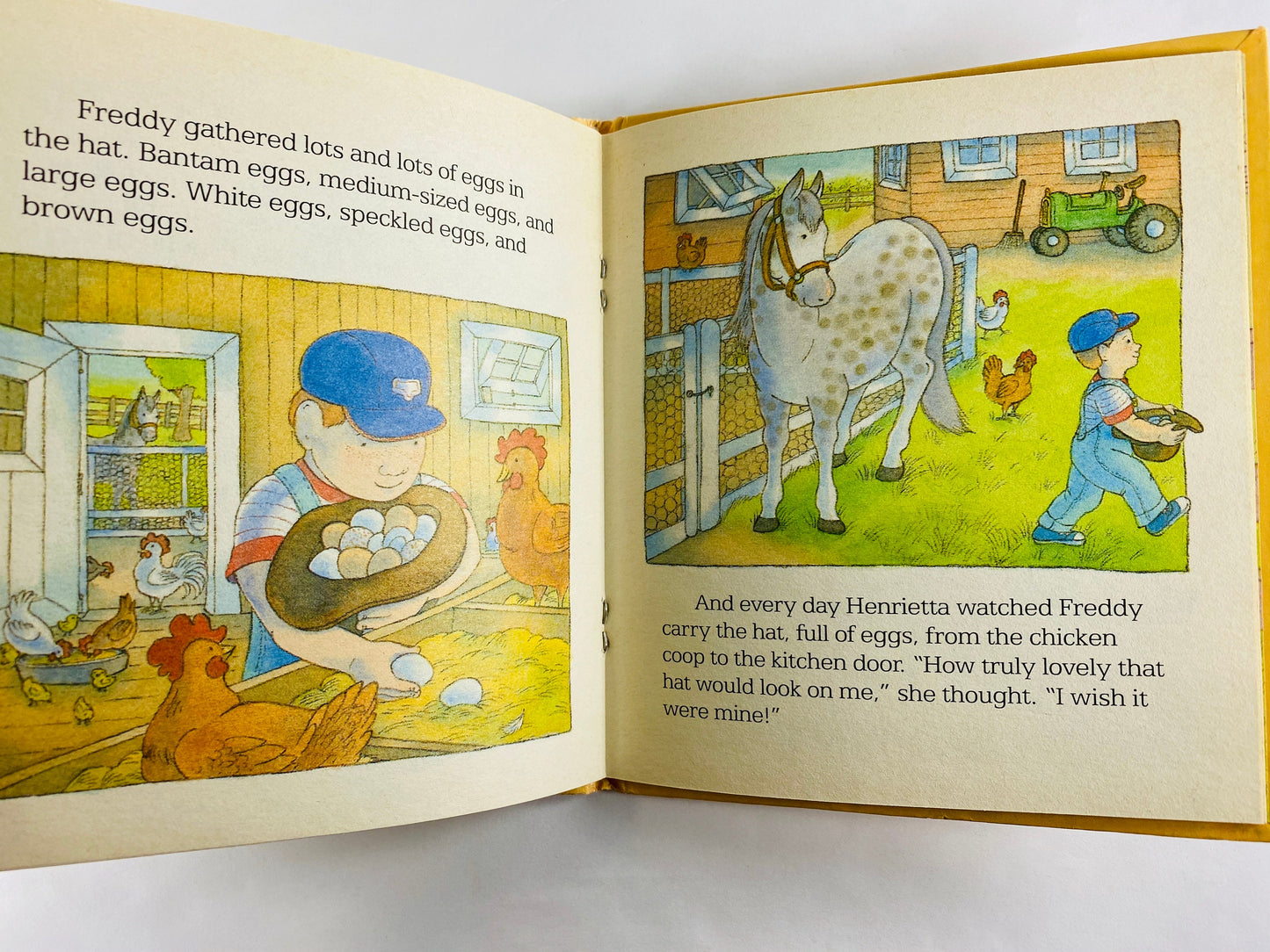 Henrietta and the Hat Rand McNally Elf Book. Vintage book circa 1985. Little Golden Book. Mabel Watts. Nursery decor. Book lover gift