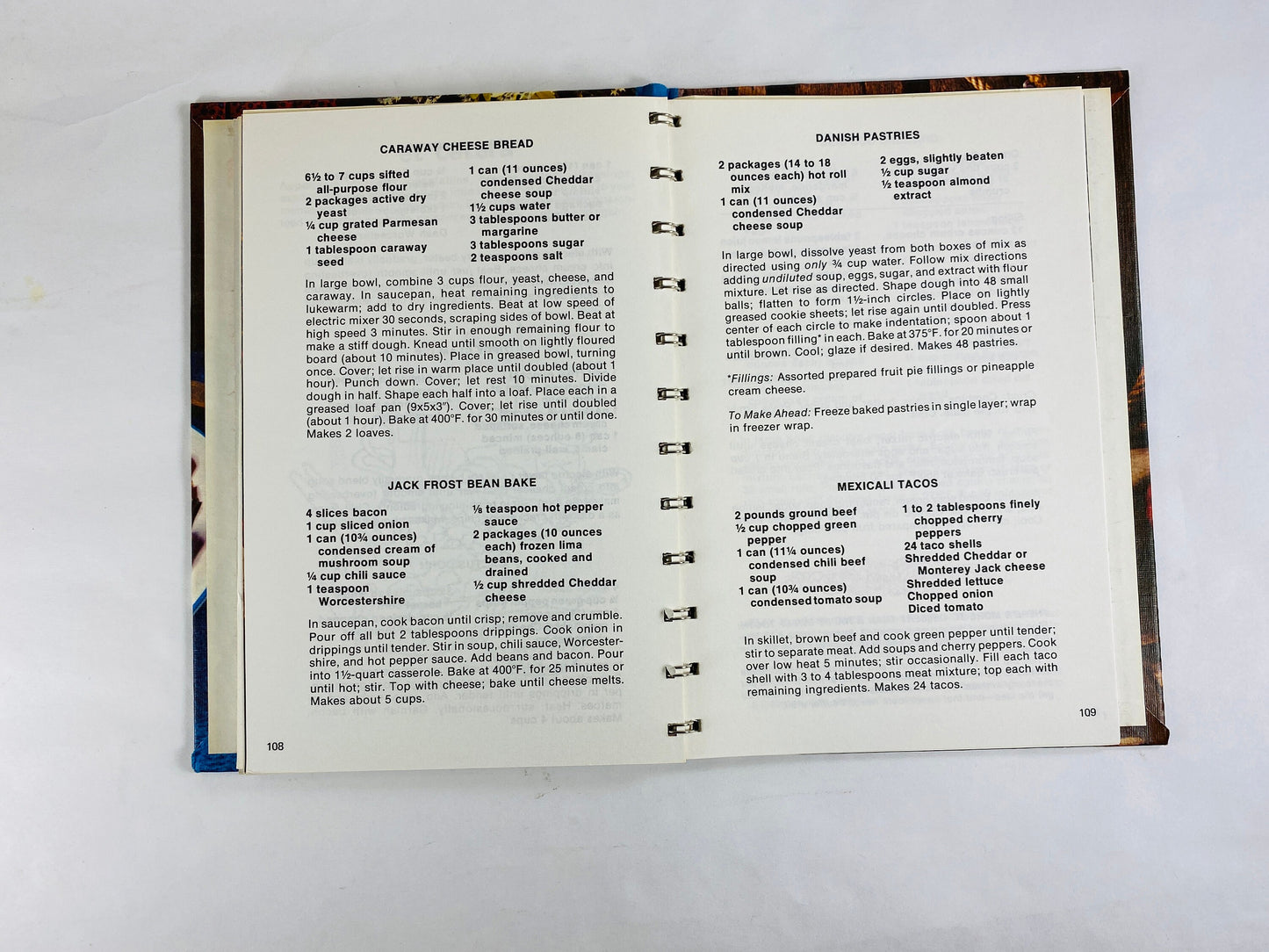 Campbell's Cookbook Most for the Moeny Main Dishes Cooking with Soup. Blue retro cookbook circa 1975 Book lover gift. Andy Warhol