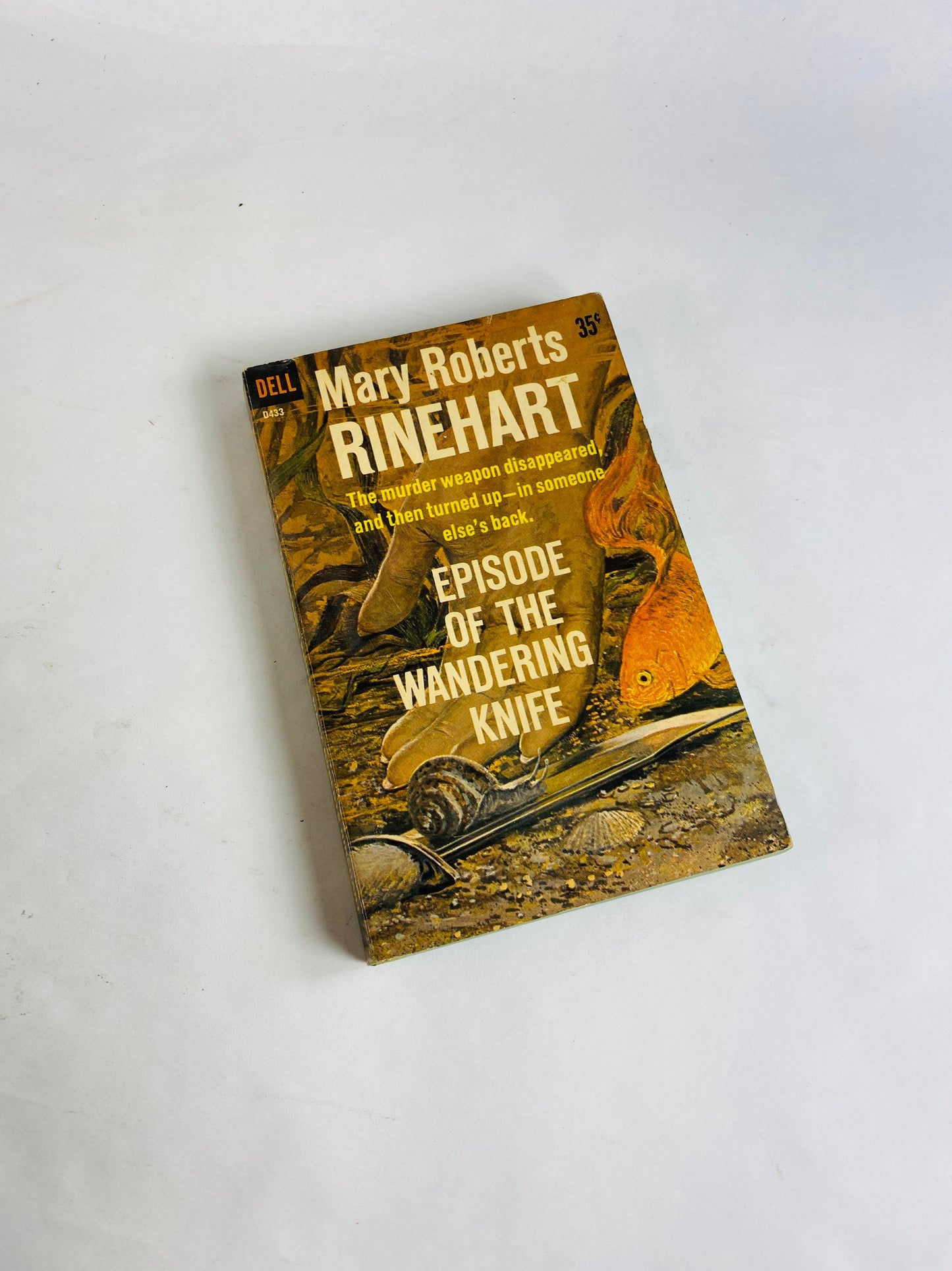 1960s 1970s Mary Roberts Rinehart vintage EARLY paperback books. Circular Staircase Breaking Point Seven Stars Wall Wandering Knife