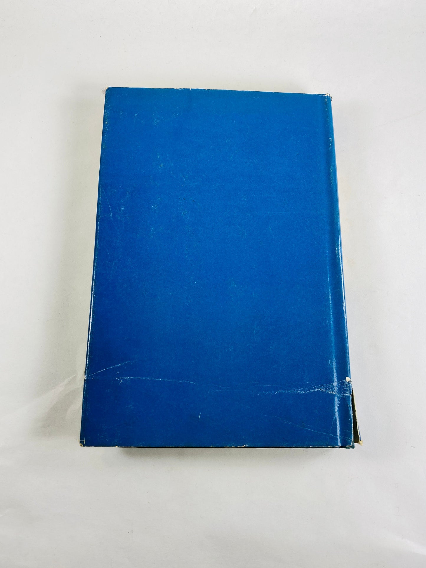 Cachalot vintage book by Alan Dean Foster about an ocean planet for the great sea-creatures hunted near to extinction. 1980 science fiction