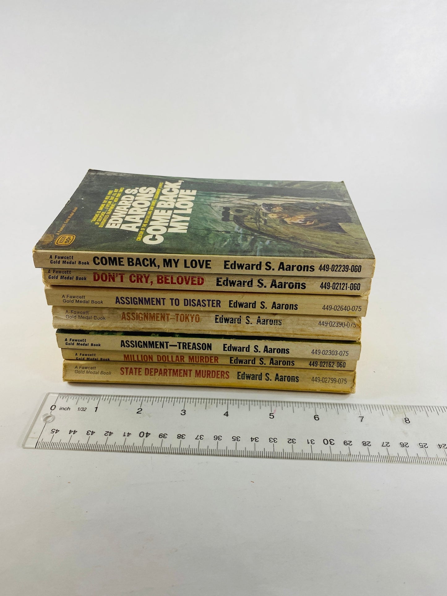 Vintage Edward S Aarons paperback book 1950s xxx erotica smut murder mystery crime fiction pulp State Department Treason Assignment Murders