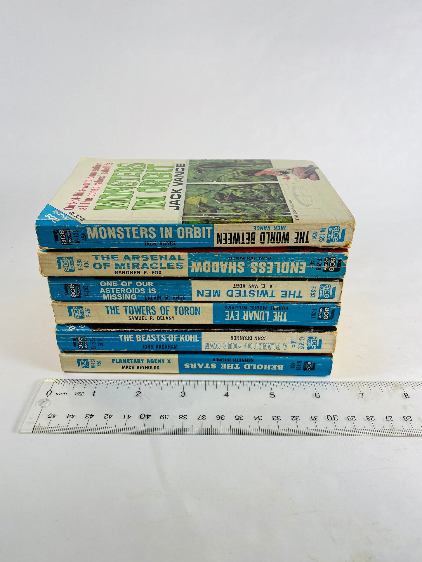 1960s Ace Double vintage paperback books Jack Vance John Brunner Samuel Delaney Gardner Fox Rackham Mack Reynolds M-125 F-253 F-261 G-592