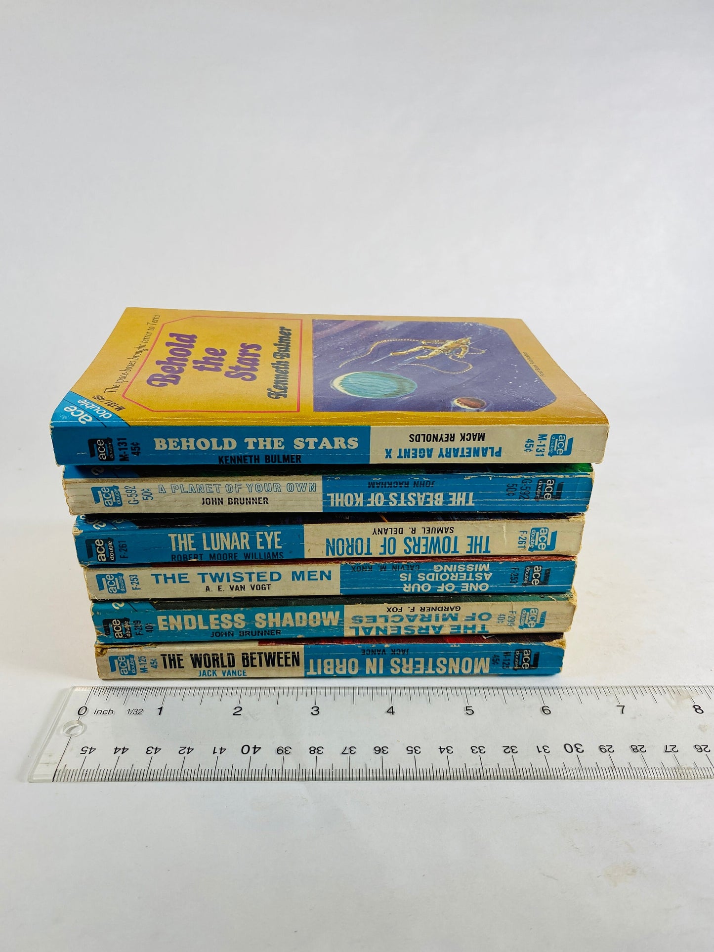 1960s Ace Double vintage paperback books Jack Vance John Brunner Samuel Delaney Gardner Fox Rackham Mack Reynolds M-125 F-253 F-261 G-592