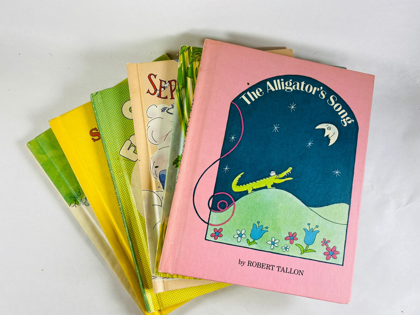 Vintage Parents Magazine books circa 1970s Weekly Reader Fish Dinner Jan Wahl Bear Granny Septimus Bean Talking Turnip Alligators Song
