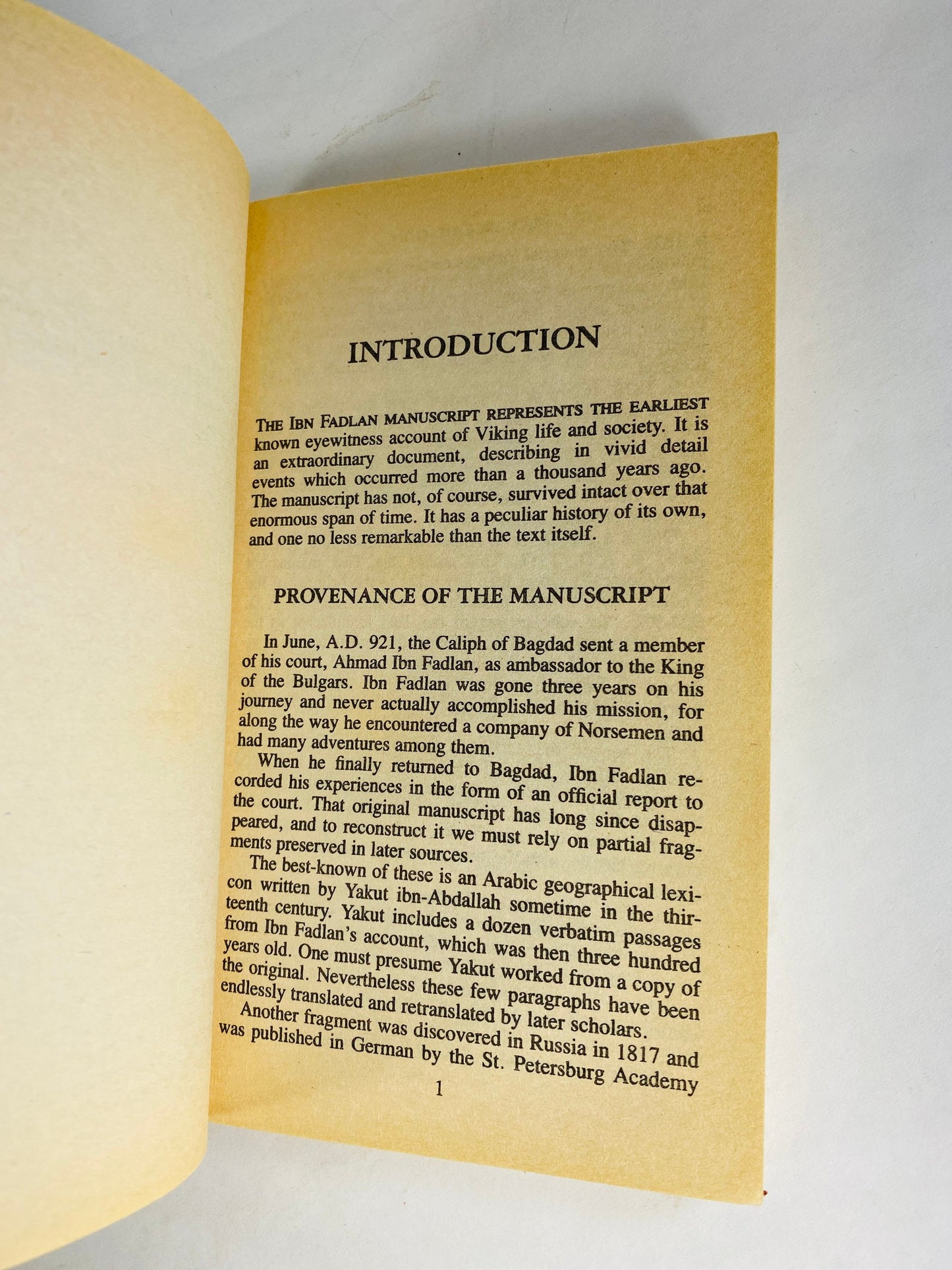 Eaters if the Dead by Michael Crichton Early PRINTING vintage paperback book circa 1991