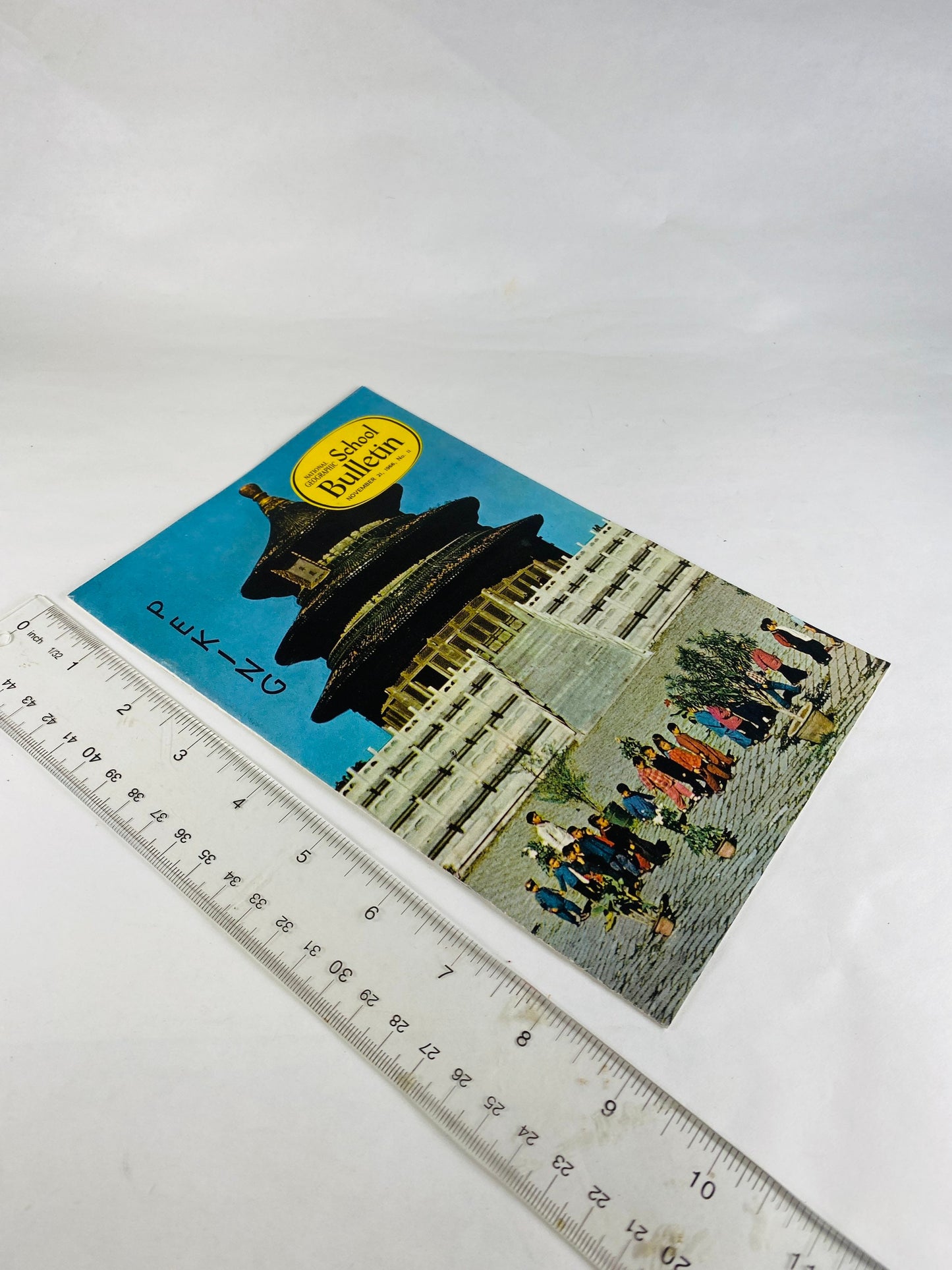 RARE Peking travel information brochure booklet circa 1969 Tourist's Guide to Communist China by National Geographic School Library