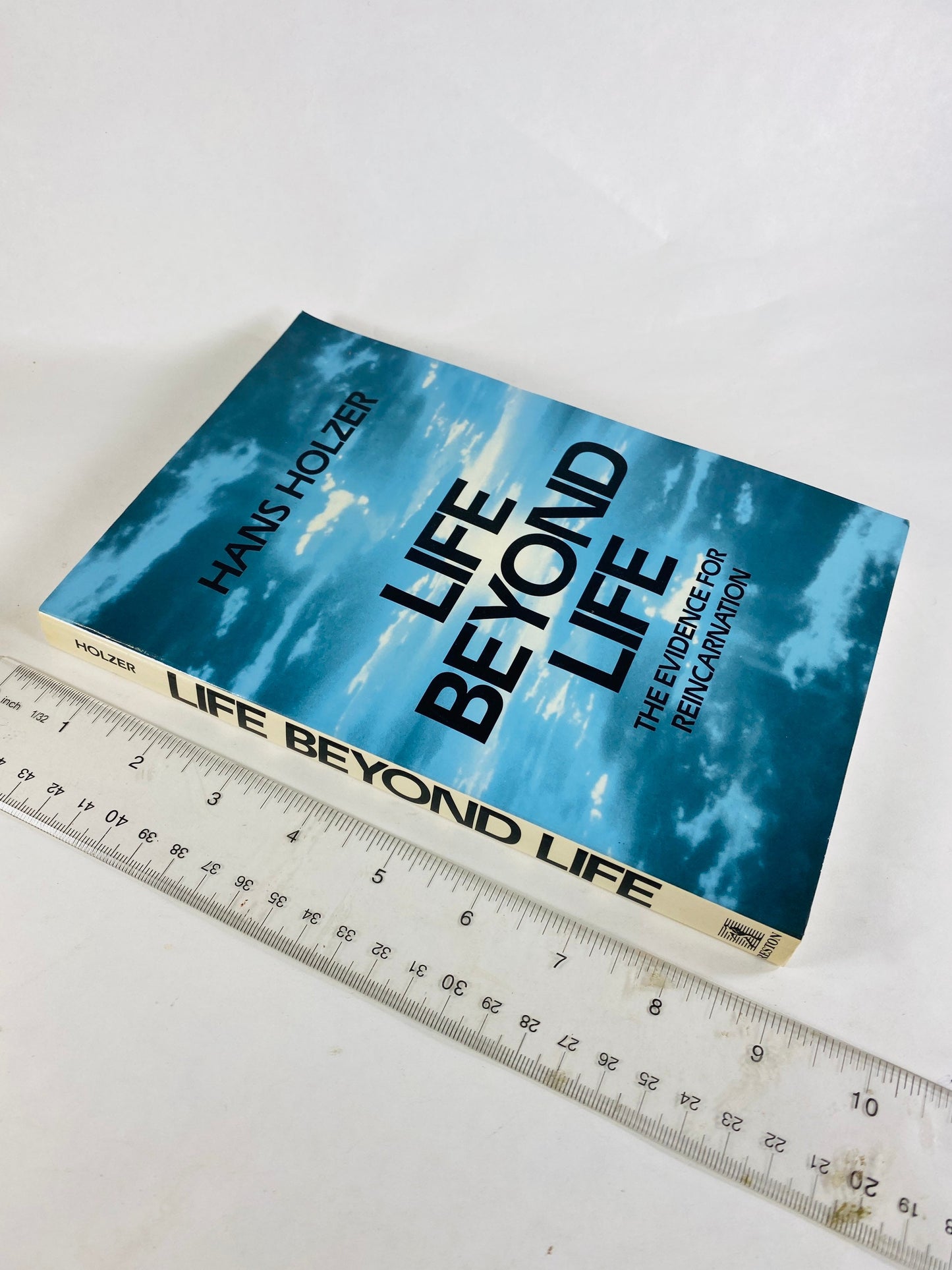 Life Beyond Life vintage paperback book by Hans Holzer circa 1986 witches destiny Occult speak communication with deceased spiritual