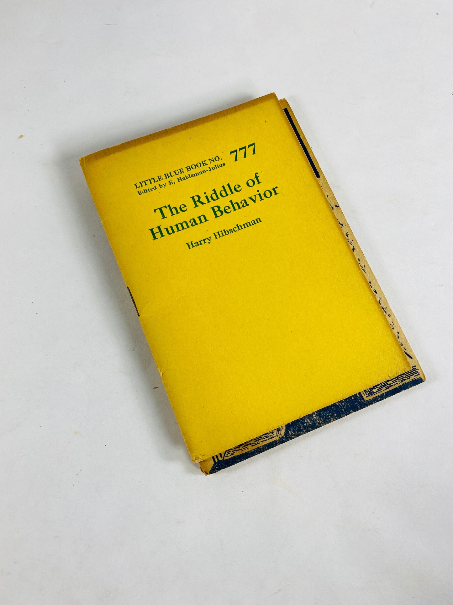 1920s Little Blue Haldeman-Julius booklets Room 11, Human Behavior, Hindu Magic, Party Games, Geometry, Facts About Light