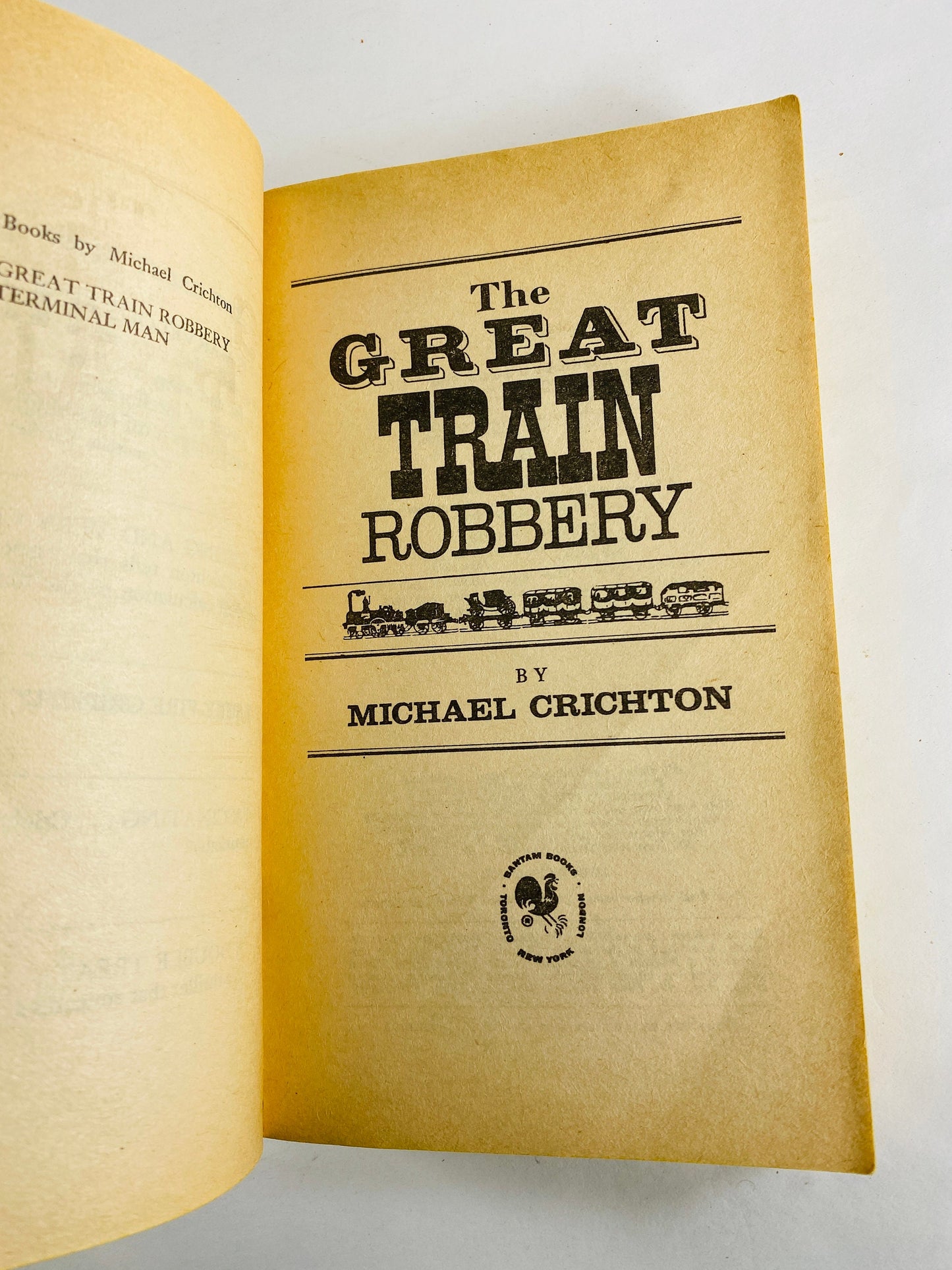 Great Train Robbery by Michael Crichton Early PRINTING vintage paperback book circa 1976