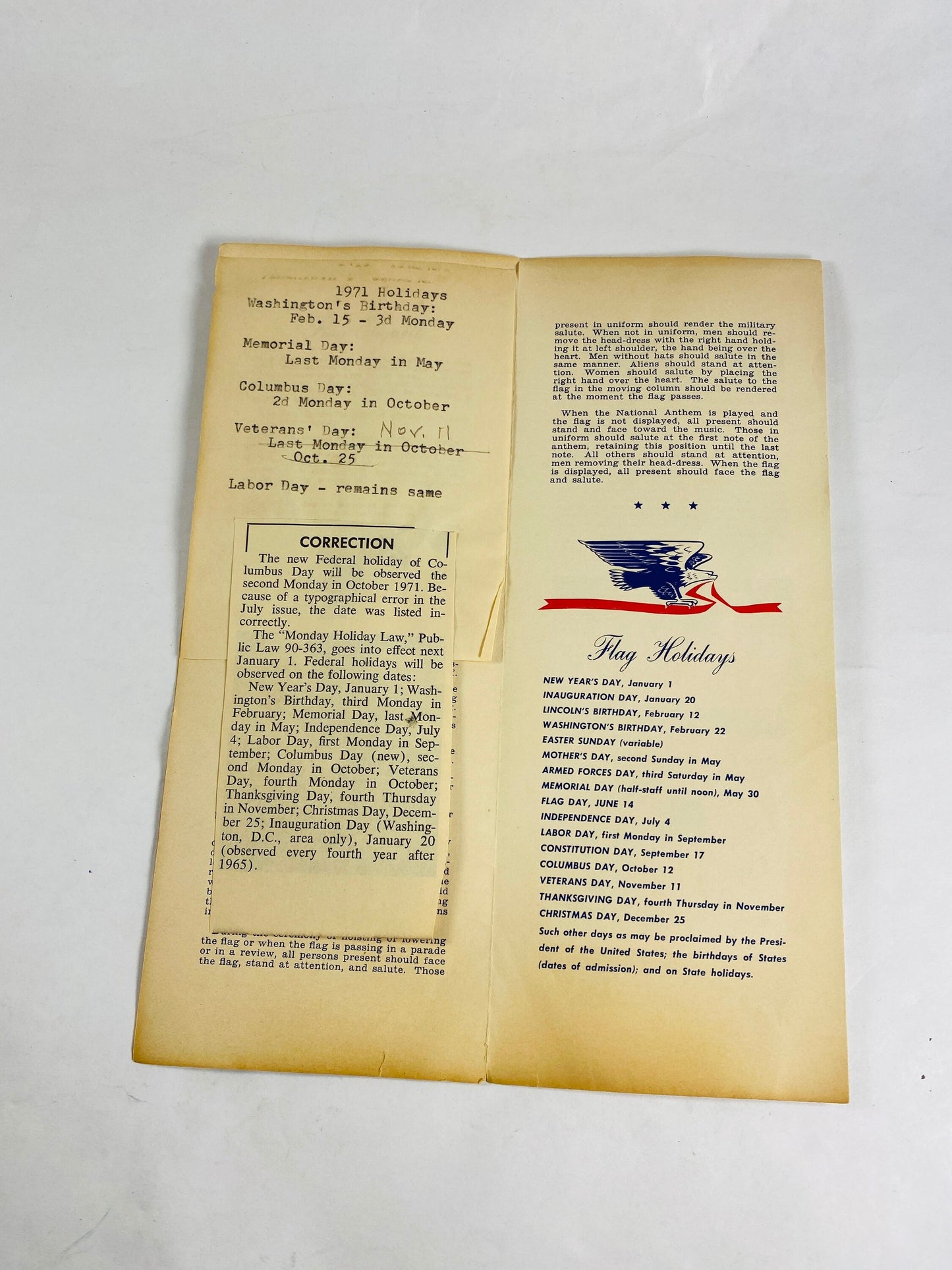 1971 Anin Flag Manufacturer advertising booklet featuring new Columbus Day Military vintage veteran gift.