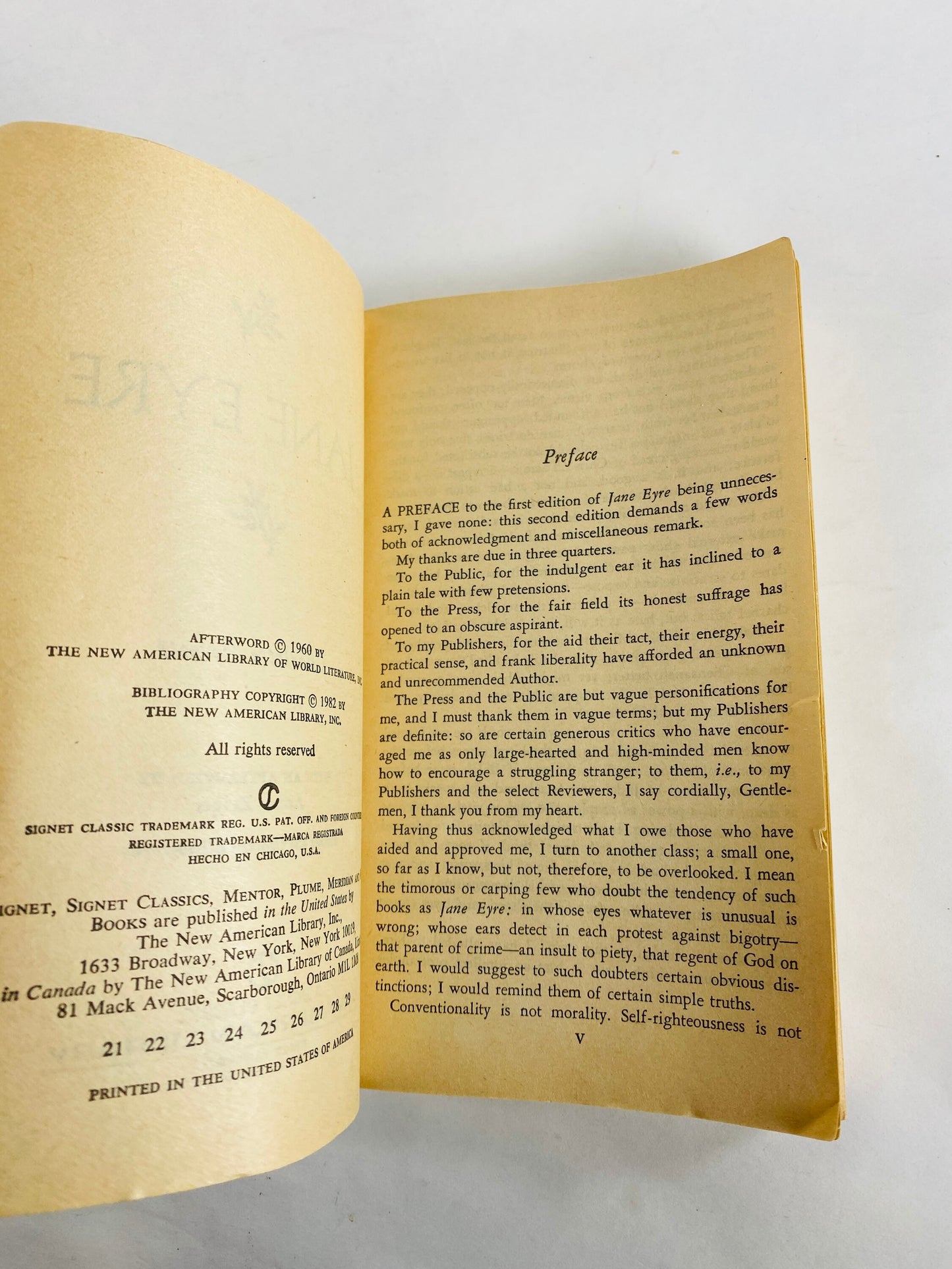 1960 Jane Eyre by Carlotte Bronte Signet paperback book New American Library