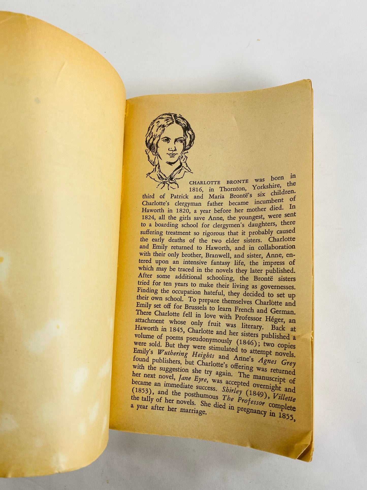 1960 Jane Eyre by Carlotte Bronte Signet paperback book New American Library
