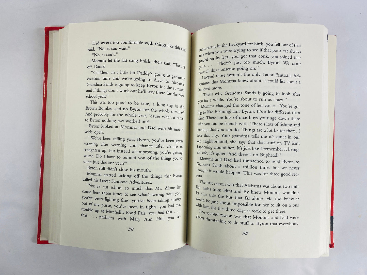 Watsons go to Birmingham vintage book Christopher Paul Curtis 1995 historical-fiction novel about a family in 1963 Civil Rights Movement