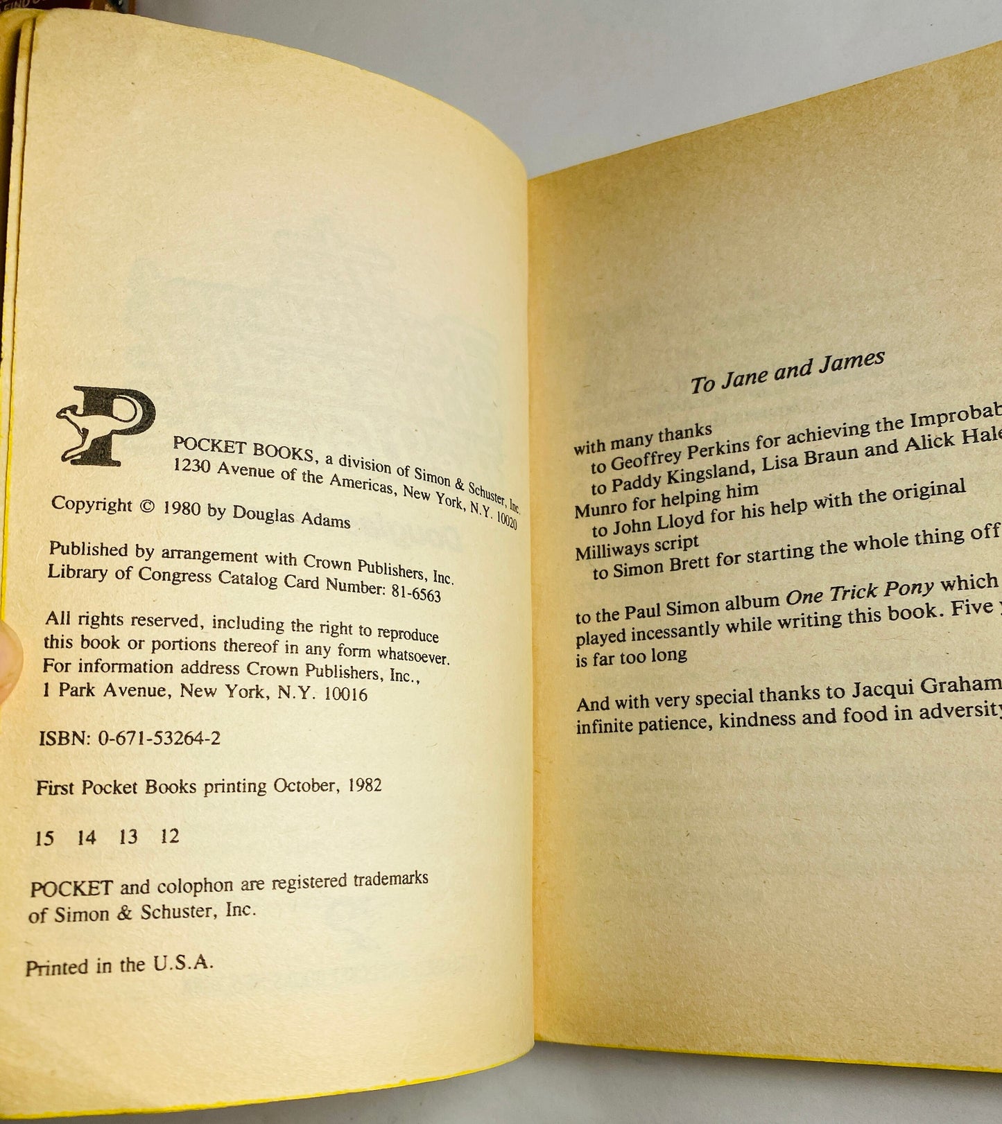 1981 Hitchhiker's Guide to the Galaxy vintage Douglas Adams paperback book FIRST printing Life Universe Everything Restaurant Universe Fish
