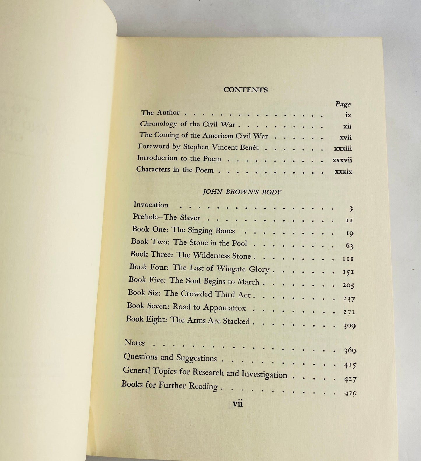 John Brown's Body Vintage book circa 1959 by Stephen Vincent Benet. Epic poem about abolitionist who raided Harpers Ferry. Civil War