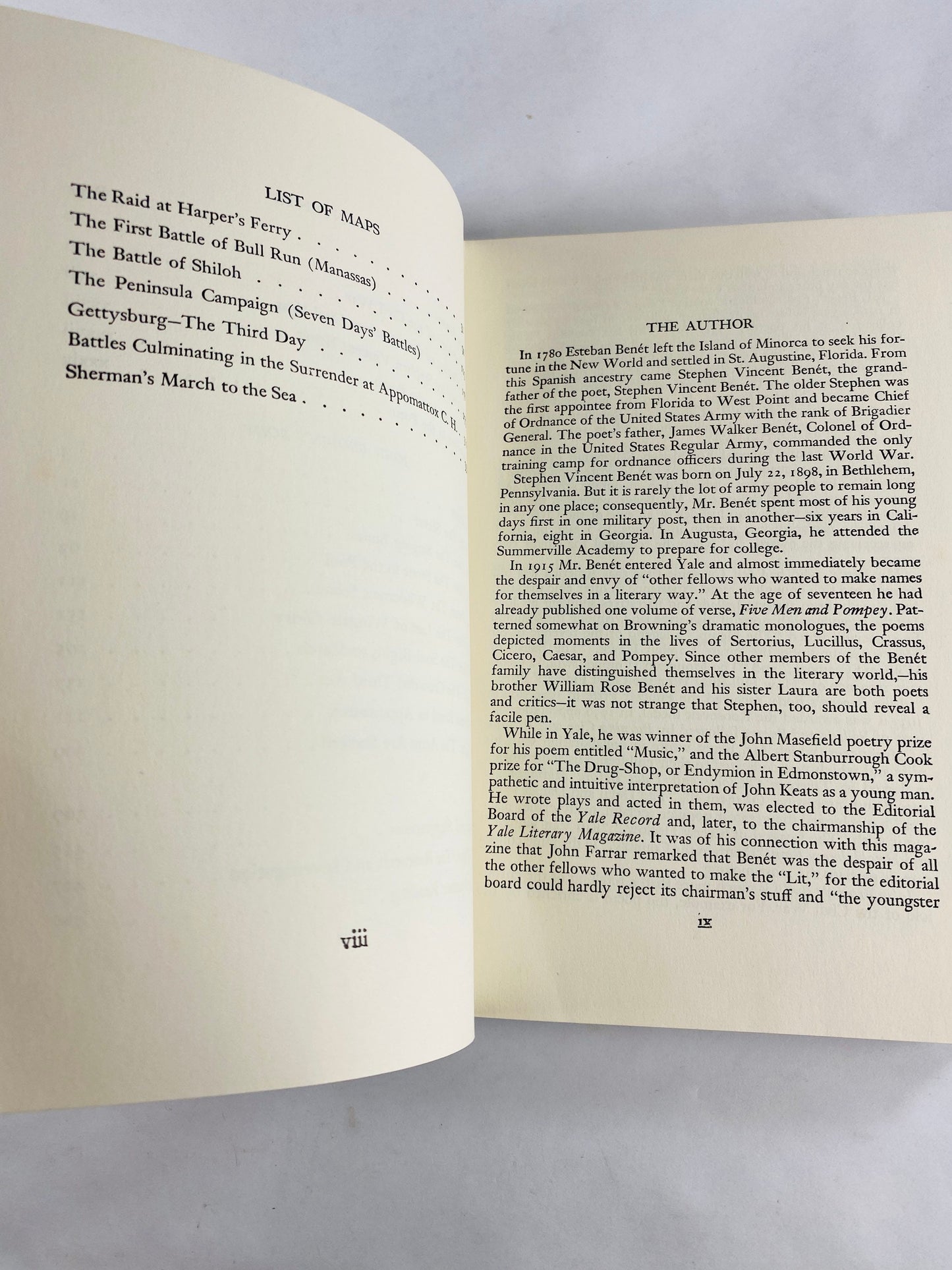 John Brown's Body Vintage book circa 1959 by Stephen Vincent Benet. Epic poem about abolitionist who raided Harpers Ferry. Civil War