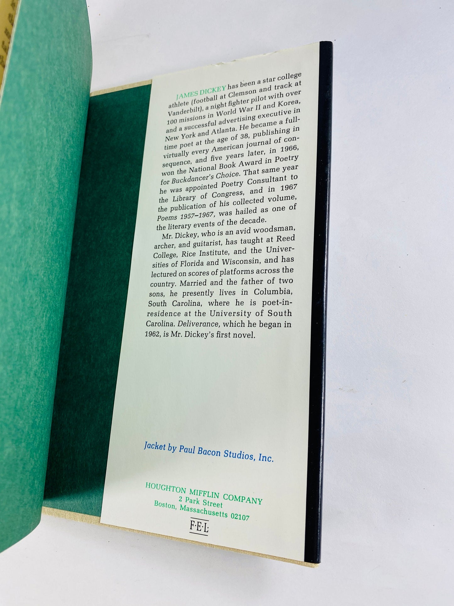 Deliverance vintage book by James Dickey COLLECTIBLE story of businessmen from Georgia who go canoeing in a West Virginia river Father's Day