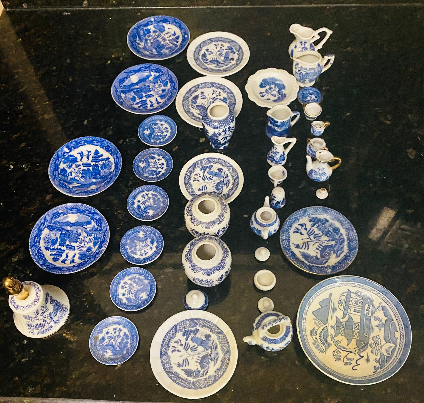 Vintage Blue Willow Doll House Miniatures LARGE Lot made in Japan and England 39 piece set several with gold trim