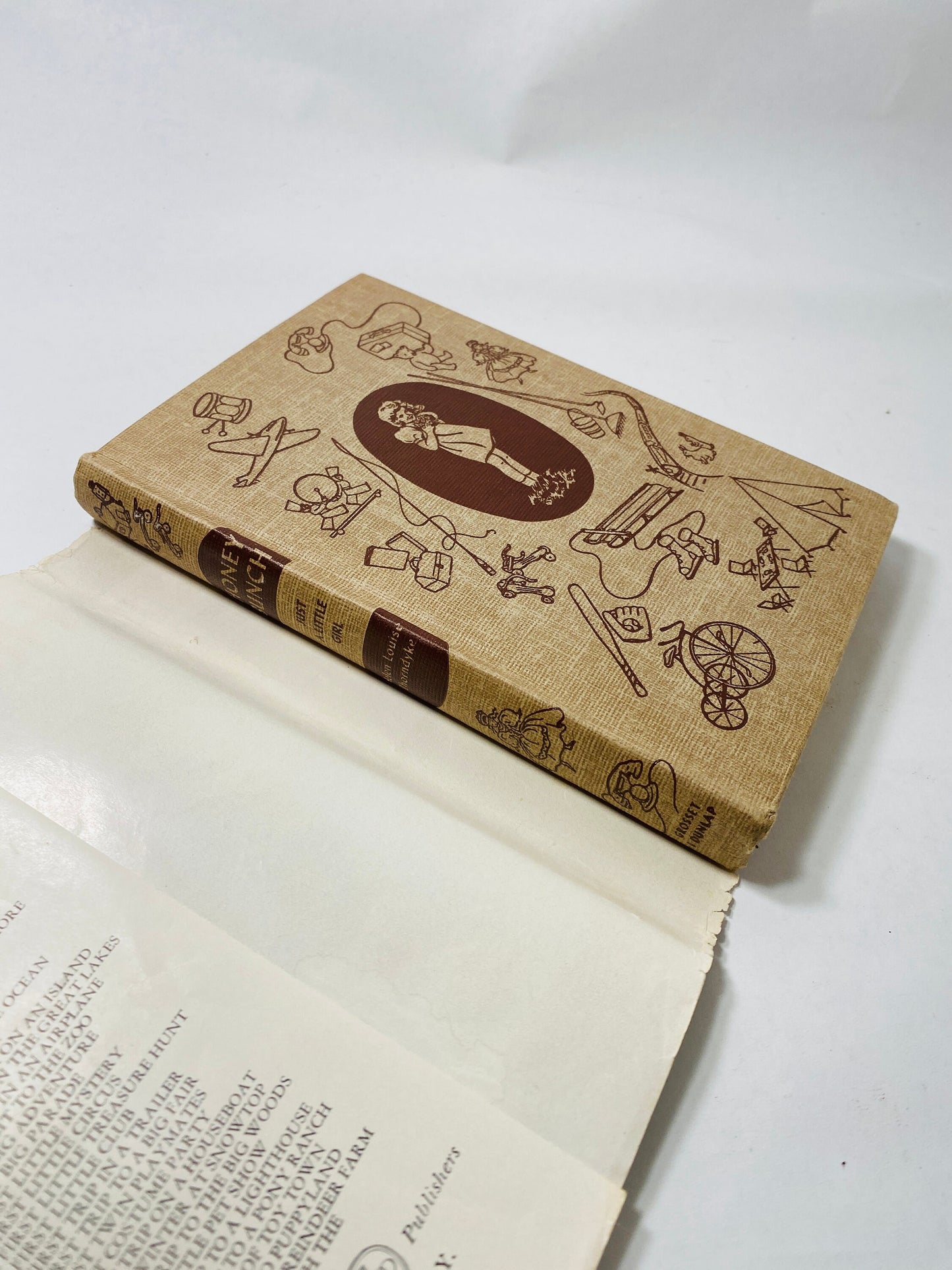 Honey Bunch vintage book circa 1948 with dust jacket by Helen Louise Thorndyke Tan Cloth Bound Vintage Mystery Stories. Laura Lee Hope.
