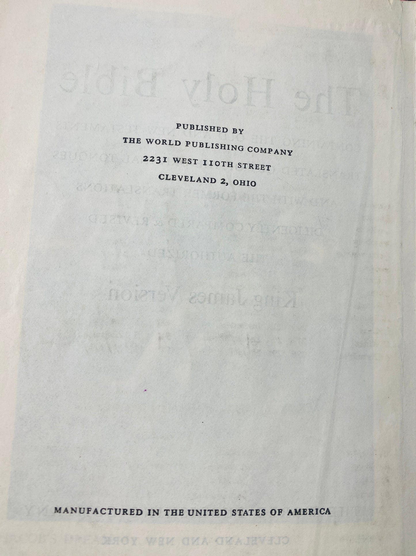 Holy Bible Old & New Testaments Revised Standard Version circa 1952. Vintage bible w black leather cover. World Publishing. King James Rev