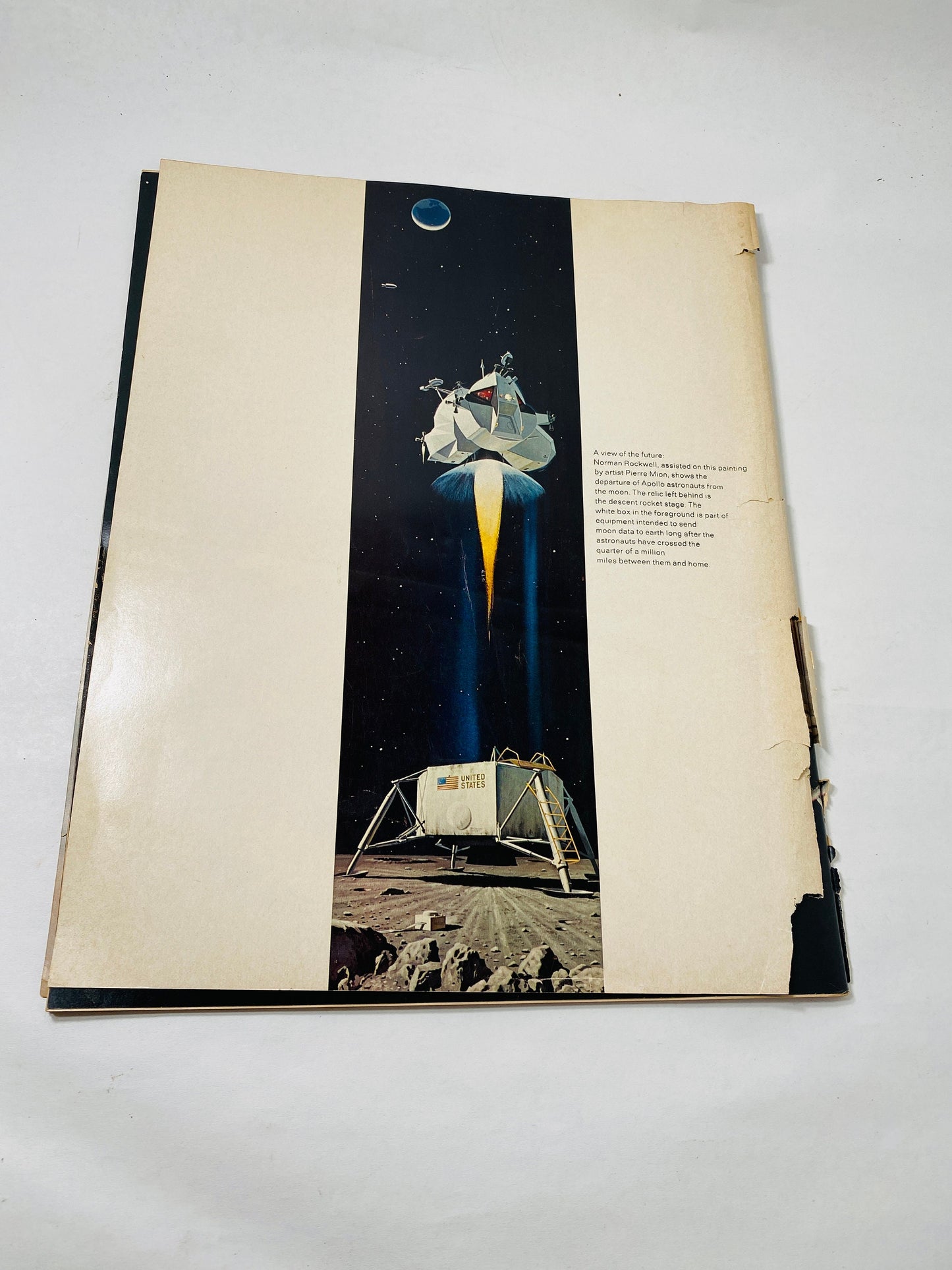 Apollo 8 vintage Look Magaine 1969 featuring the Eagle astronauts. NASA space moon landing pictures.