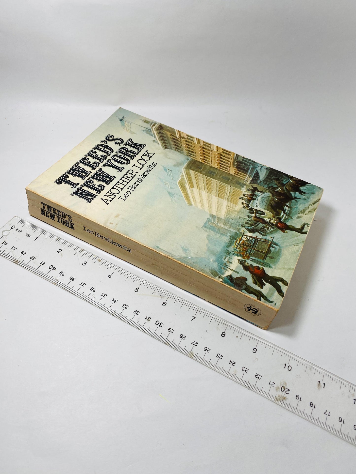 Tweed's New York vintage paperback book by Leo Hershkowitz circa 1978 about Boss"Tweed and the confusion that was 19th Century NYC
