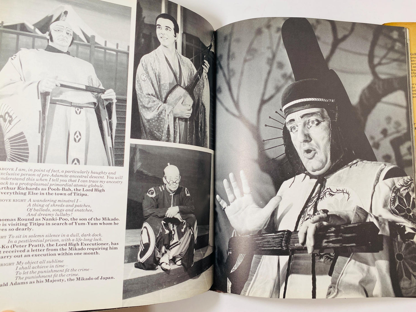 Gilbert & Sullivan LARGE coffee table book by Robin Wilson circa 1984 opera music Broadway Theater HMS PinaforePirates of Penzance Mikado
