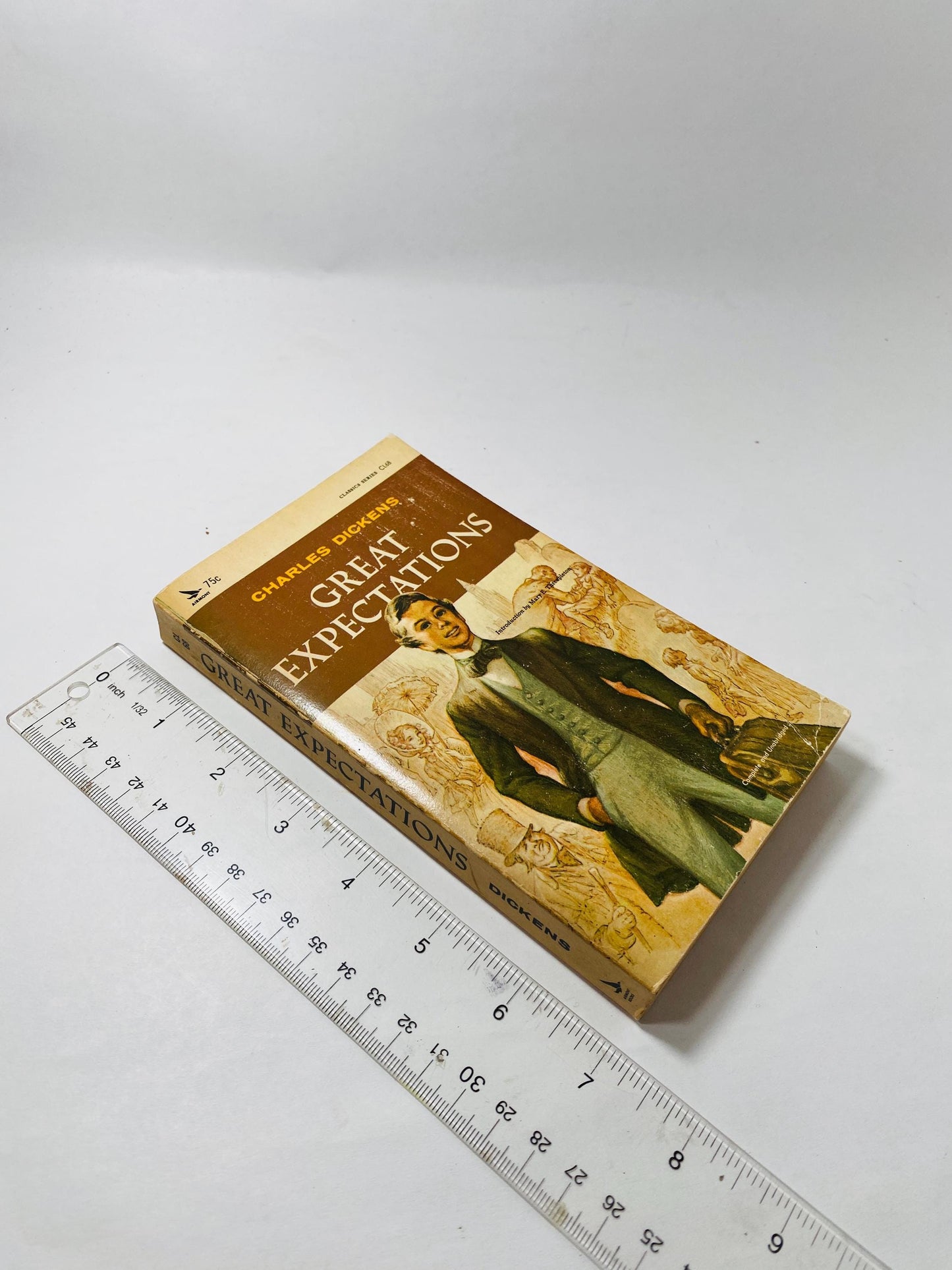 Charles Dickens Great Expectations Vintage Airmont paperback book circa 1965 about the education of an orphan nicknamed Pip
