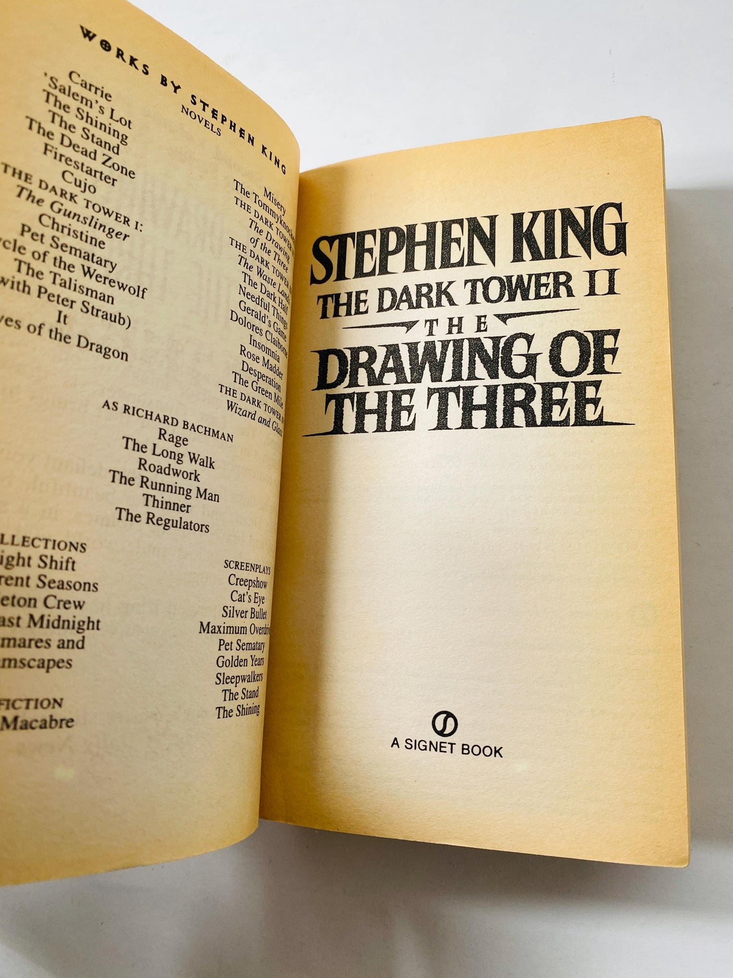 The Dark Tower II Drawing of the Three by Stephen King Vintage paperback book circa 1990 Signet. Stocking Stuffer Gift