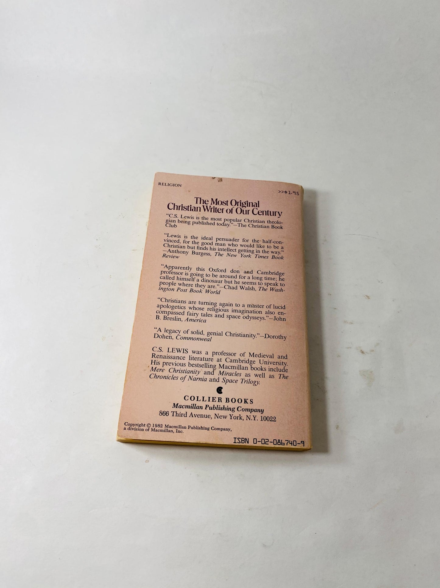 Screwtape Letters by CS Lewis Vintage paperback book circa 1982 about Christianity and God's intervention