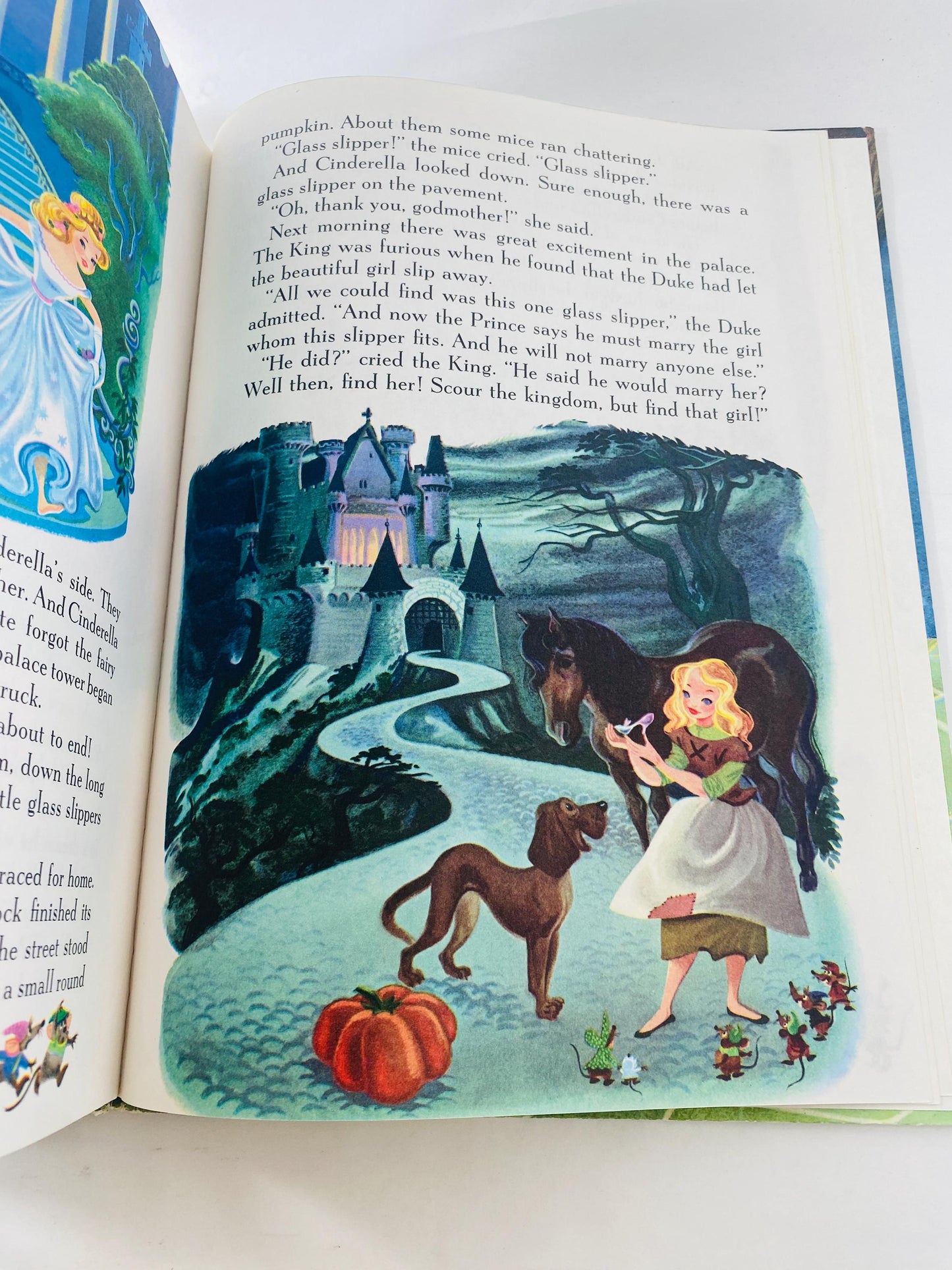 Walt Disney Cinderella LARGE vintage children's book circa 1981 GORGEOUS illustrations Christmas princess gift
