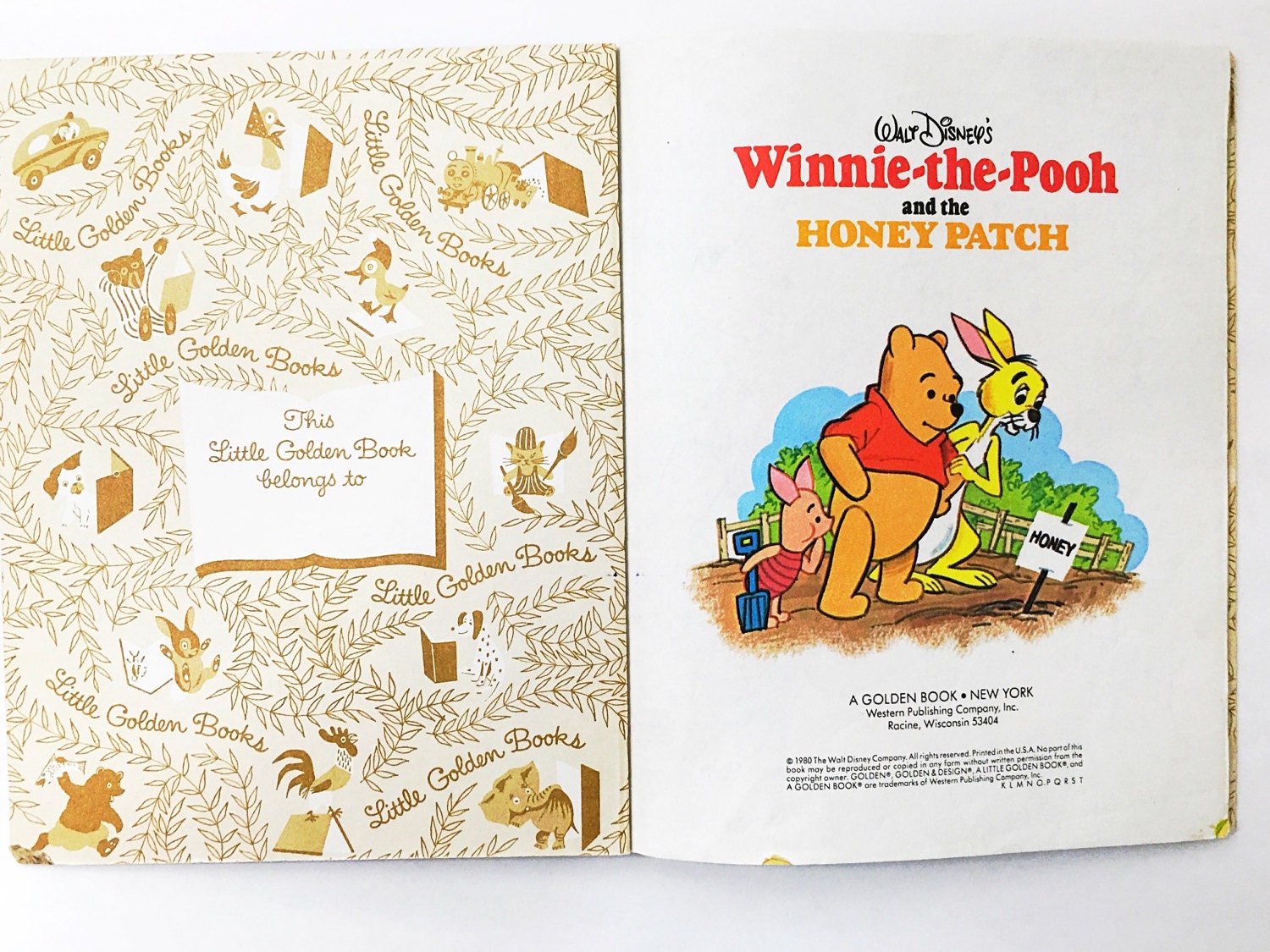 Winnie the Pooh and the Honey Patch book. Vintage Little Golden Book. LGB. 101-54. Walt Disney. Retro Children's vintage book. Gift