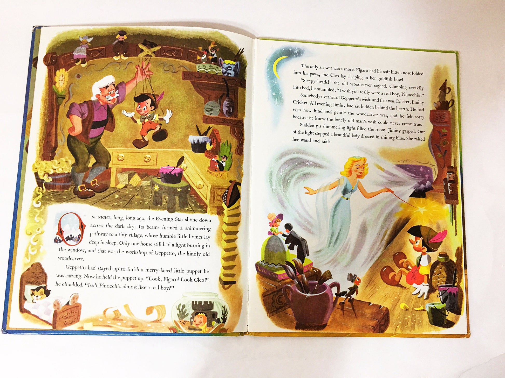 Walt Disney's Pinocchio circa 1973 Big Deluxe vintage Golden Book children's Beautiful vibrant colors. Nursery decor. New Baby Gift