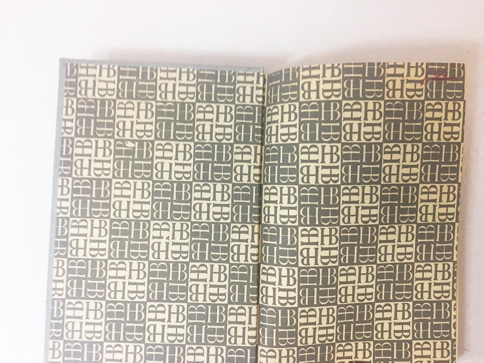 Babbitt vintage book by Sinclair Lewis circa 1950. Grey cloth Satirical novel about middle-class life and social pressure conformity.