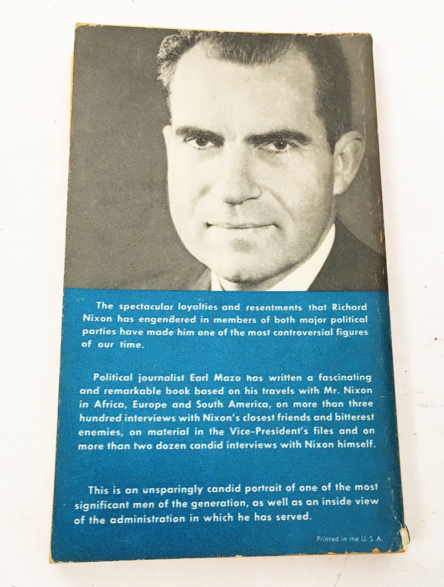 Richard Nixon book by Earl Mazo circa 1960. Avon paperback detailing political and personal portrait of our only US presidential resignation