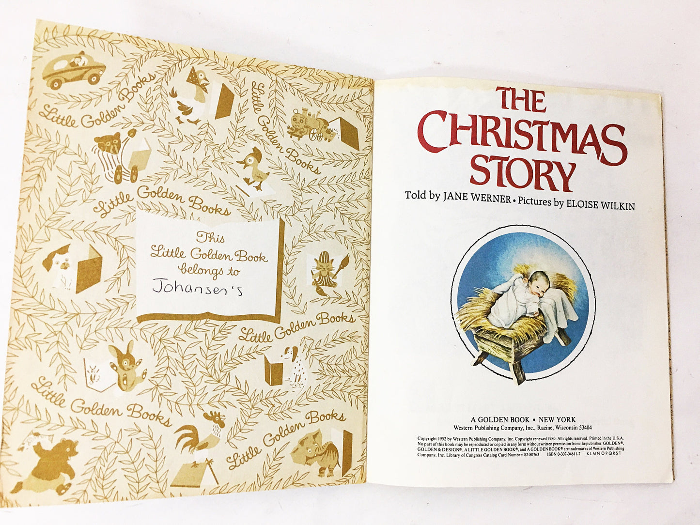 Christmas Story timeless classic vintage book by Jane Werner beautifully illustrated by Eloise Wilkin Little Golden Book circa 1980.