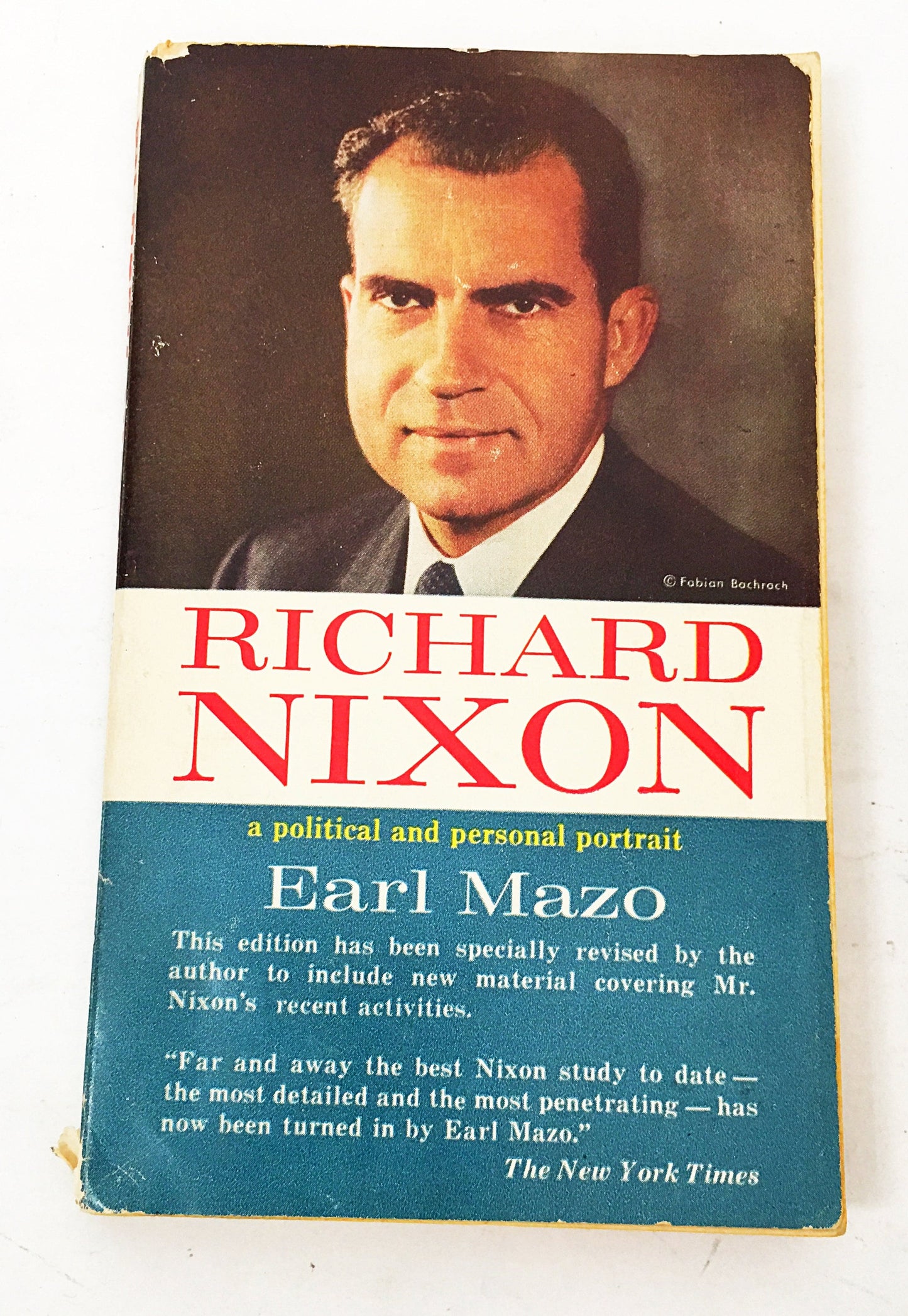 Richard Nixon book by Earl Mazo circa 1960. Avon paperback detailing political and personal portrait of our only US presidential resignation