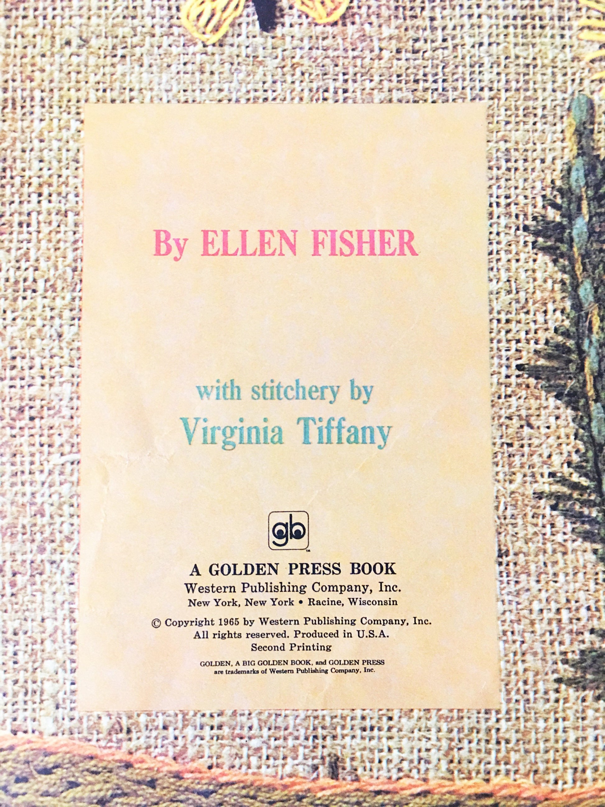 Tell Me, Cat. Big Little Golden Book by Ellen Fisher. Giant Tell-A-Tale Book. Little Golden Books. LGB. A Golden Book