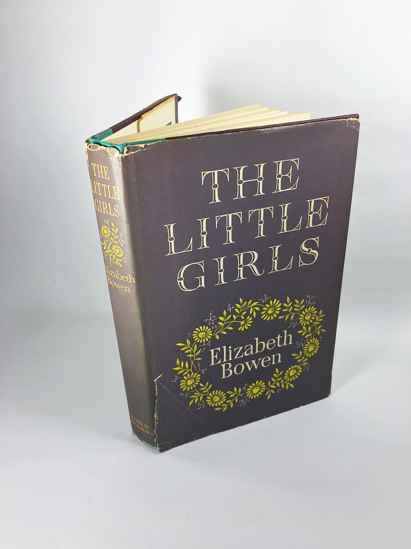 1966 Three British women and the story of their friendship Little Girls by Elizabeth Bowen. Vintage book WWI