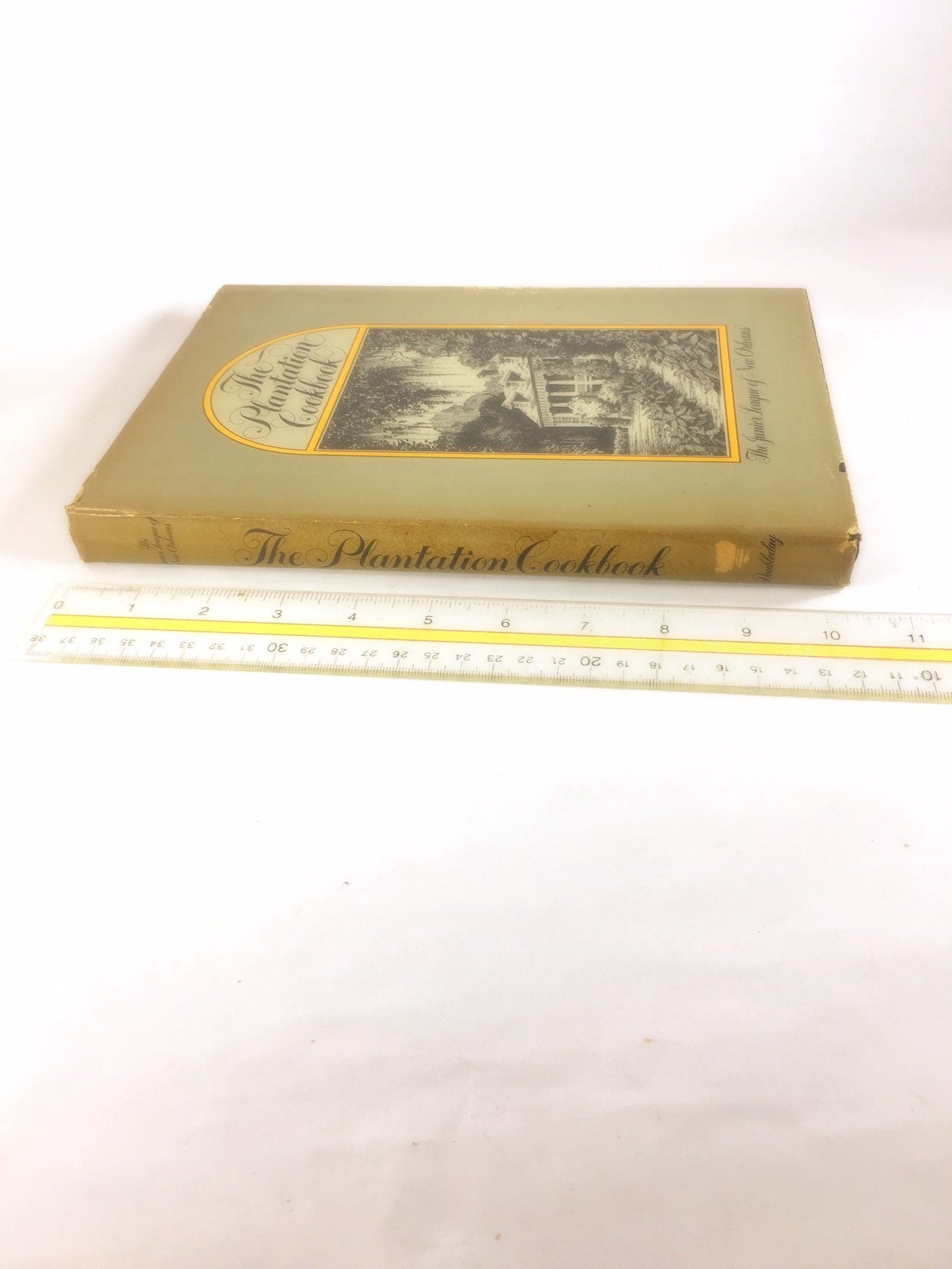 The Plantation Cookbook by the New Orleans Junior League. Vintage Cookbook circa 1972. First Edition. Turtle Soup, Grillades, Shrimp Creole